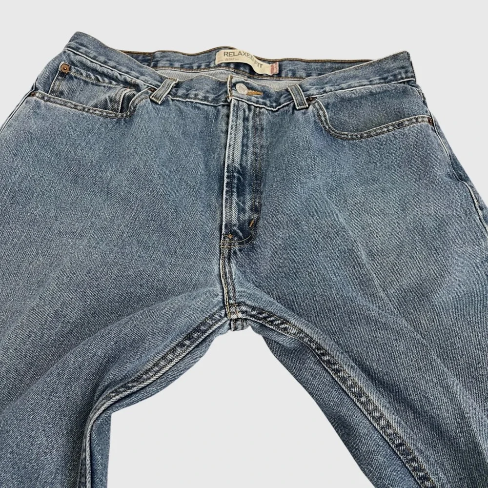 Levis 550 Relaxed Fit Tapered Leg Jeans Mens 36x30 Actual 36x29 Medium Wash Blue